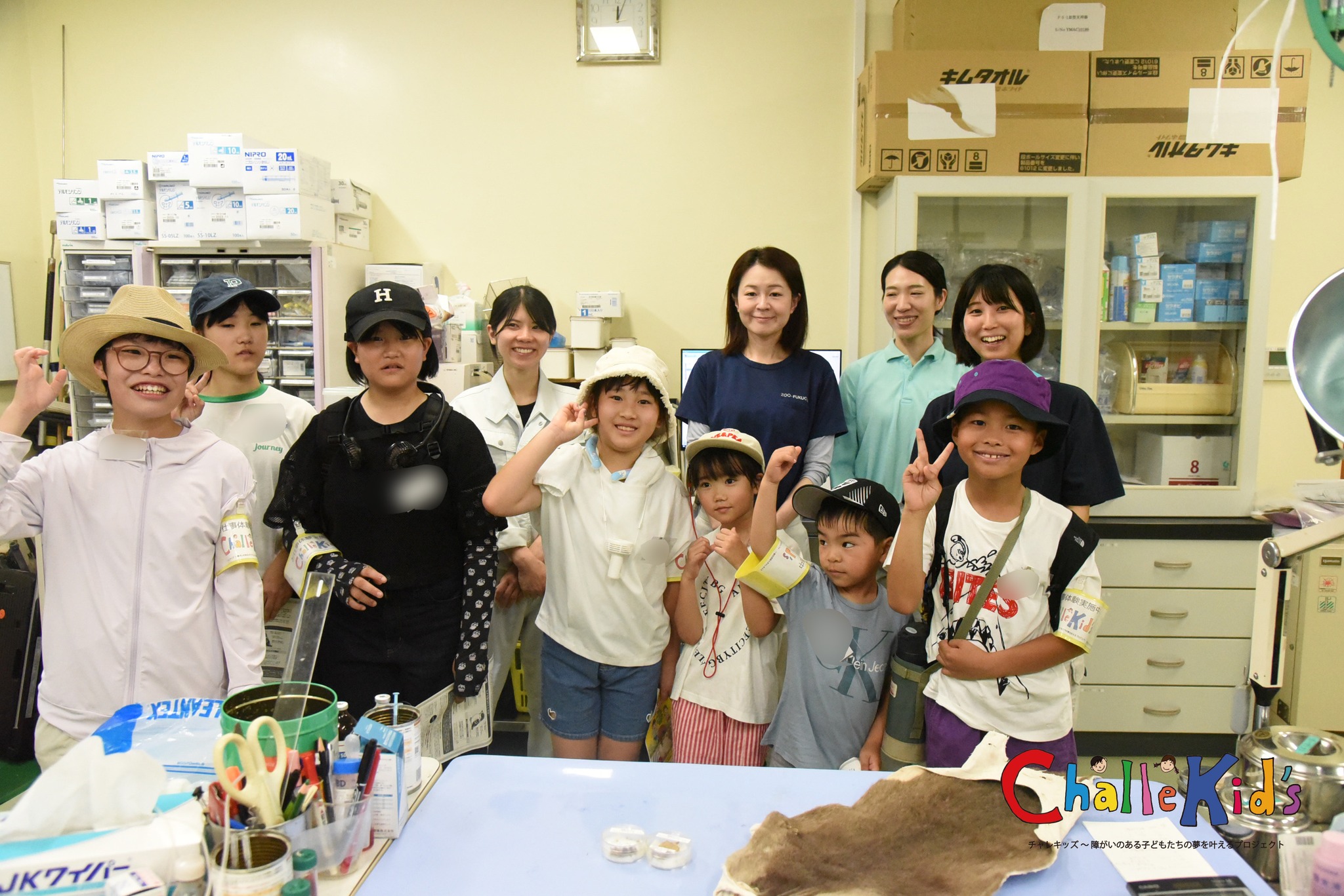 動物園のクリーンスタッフ 250724-12